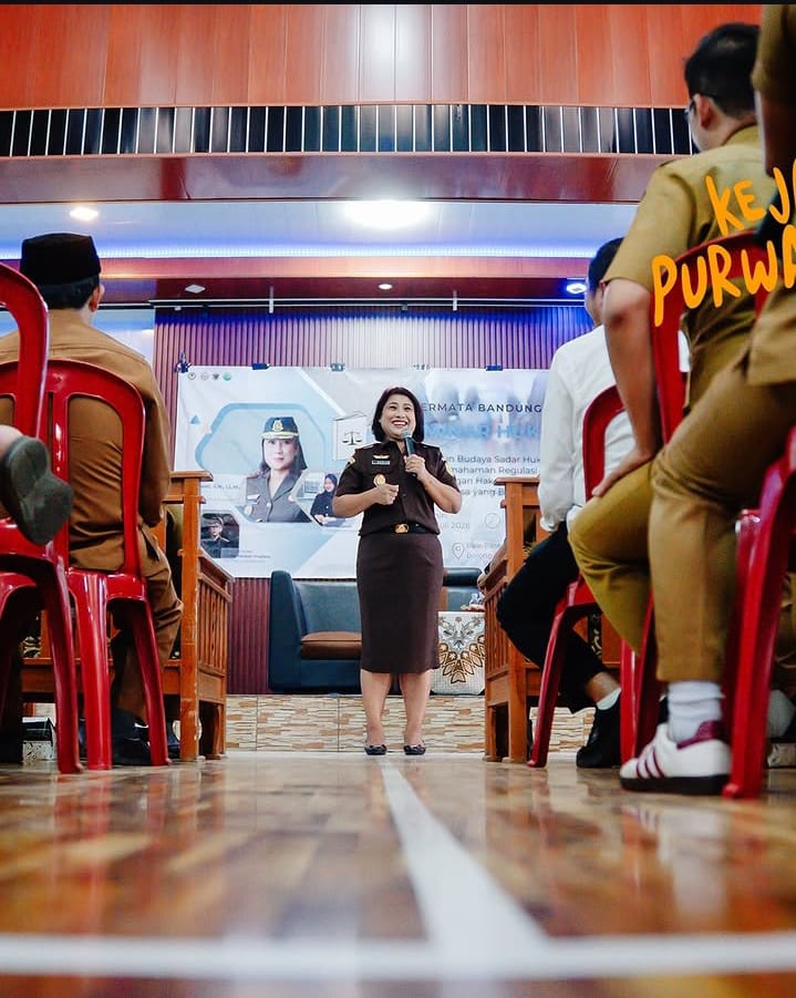 Penyuluhan hukum oleh Kejaksaan Negeri Purwakarta. Foto: Instagram Kejaksaan Negeri Purwakarta.