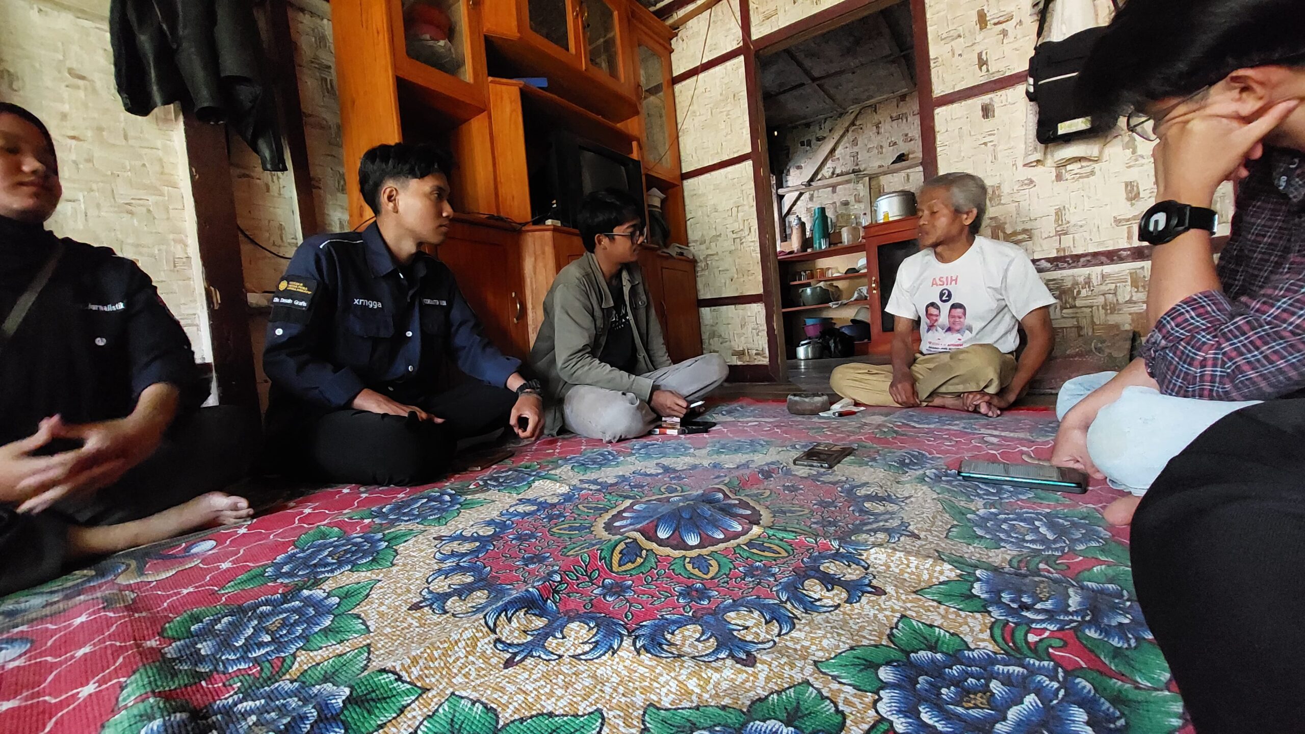 Komunitas Pena dan Lensa Lakukan “Jarambah Lur” ke Desa Pasir Angin untuk Riset Awal Budaya Domyak