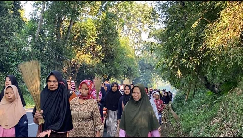 “Ngosrek Bareng”: Wujud Kebersamaan Warga Taringgul Tengah di HUT Purwakarta ke-194